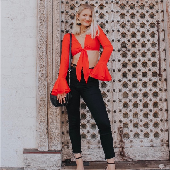 Red Crop Top with ruffle sleeves❤️ - Picture 2 of 3